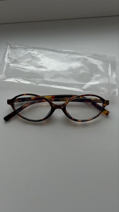 Продам новые солнцезащитные очки