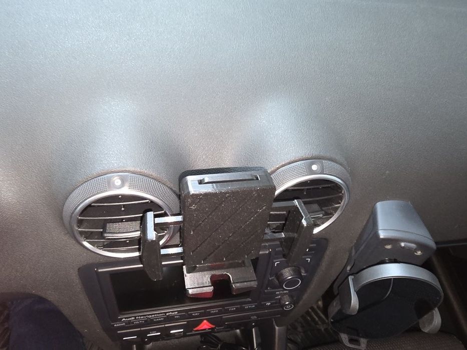 стойка за телефон ауди а3 8п audi a3 8p