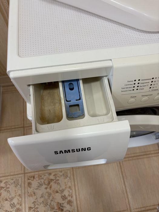 Продам стеральную машину Samsung