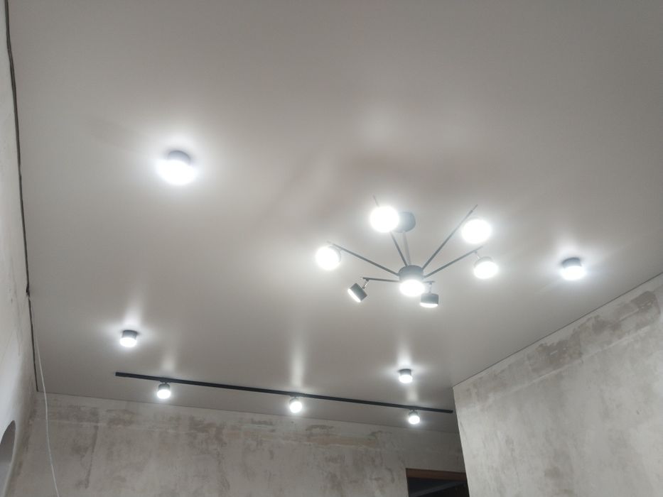 Натяжные потолки