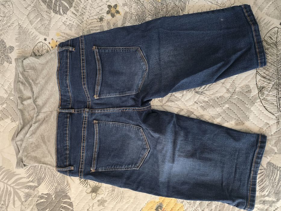 Къси дънки за бременни