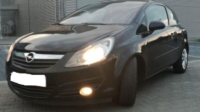 Dezmembrez Opel Corsa D 1.0 benzina din 2007 volan pe stanga