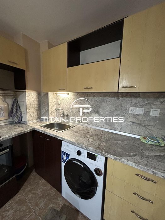 Дава се под наем Тристаен апартамент в Варна, Погреби - 80 кв.м за 450 € - Снимка #1