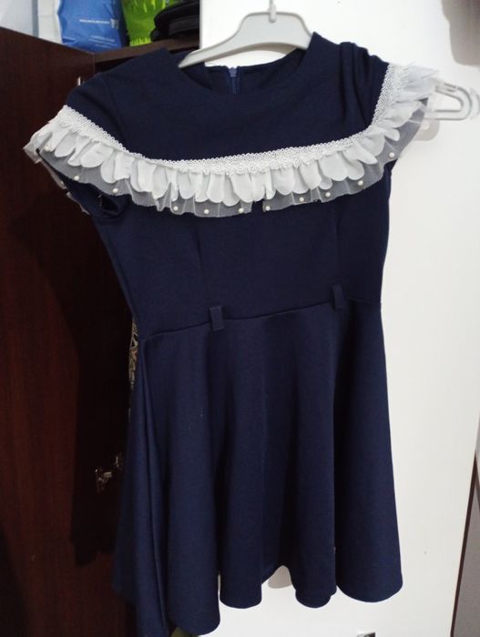 Rochite fetițe pt școală