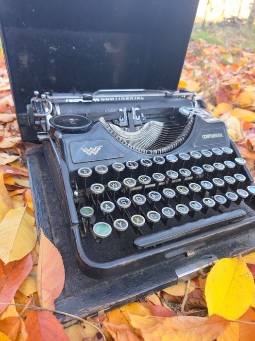 Masina de scris Continental