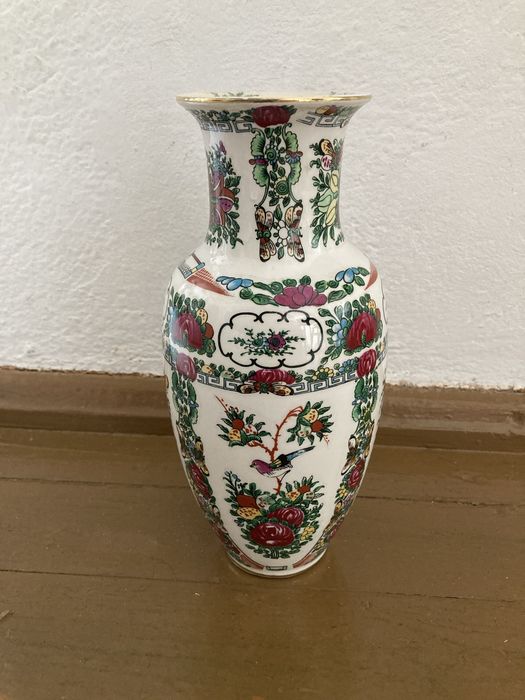 Две порцеланови китайски вази 1960-1970г