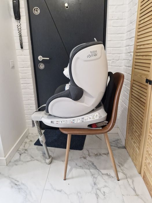 Scaun auto,  0-4 ani,  Britax Romer Dualfix 360