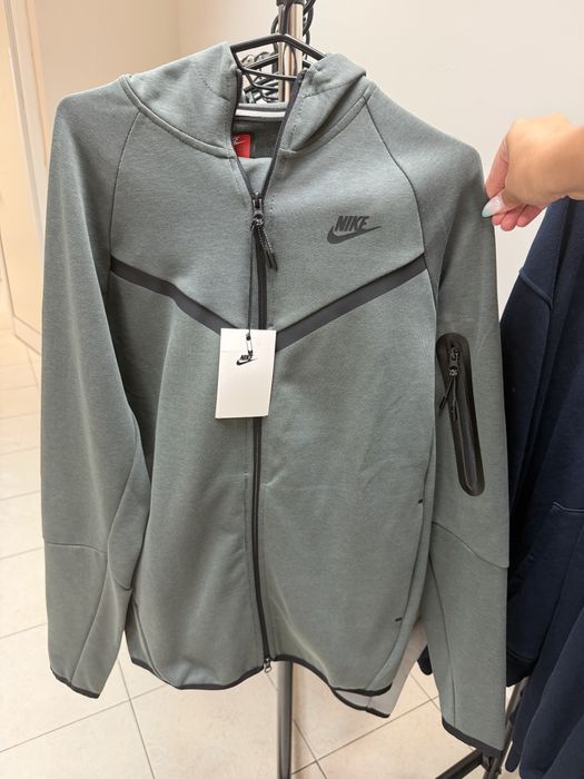 Nike Tech Fleece