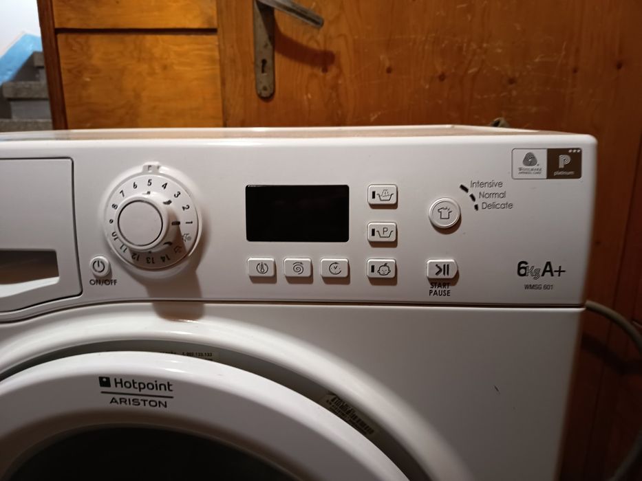 Пералня Hotpoint Ariston