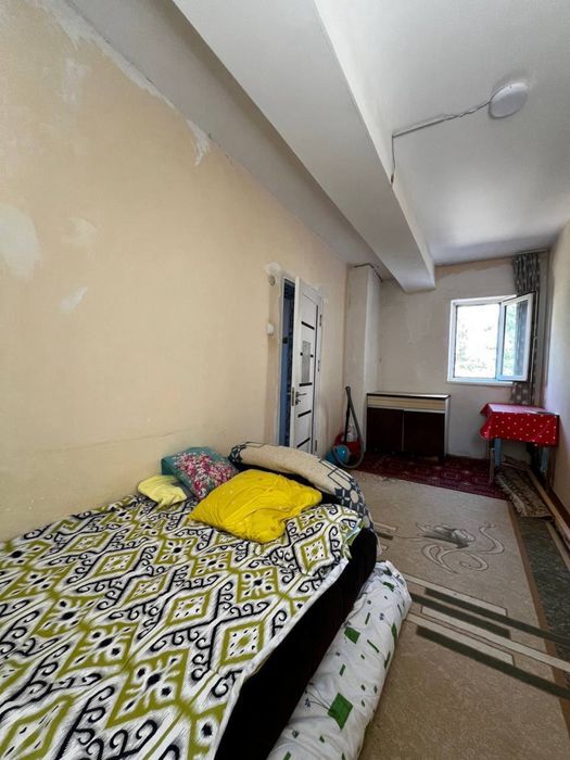 2в4/2/4 76м2 77-серия Дом Быта кирпич