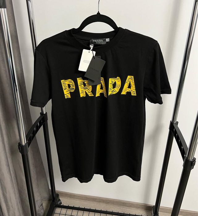 Tricou PRADA super calitate