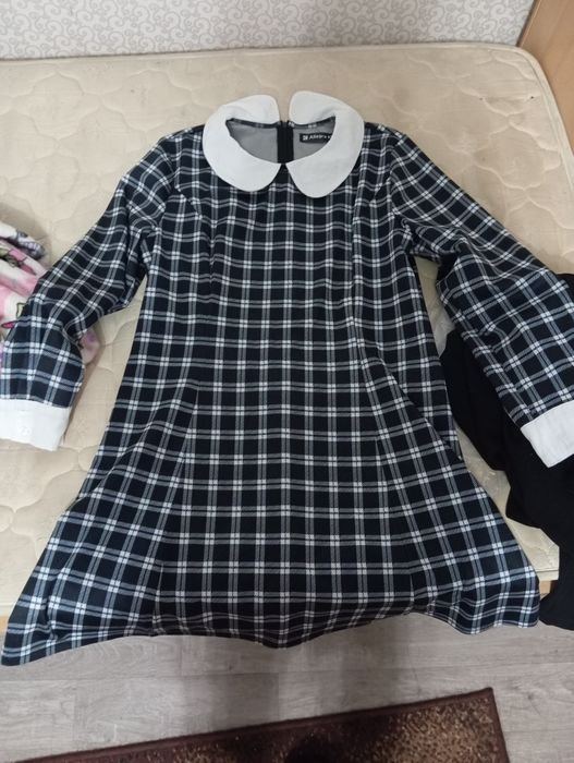 Платье в клеточку размер L