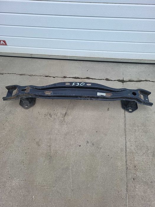 Armatura bara spate bmw f30-f31 cod oem 51127256927