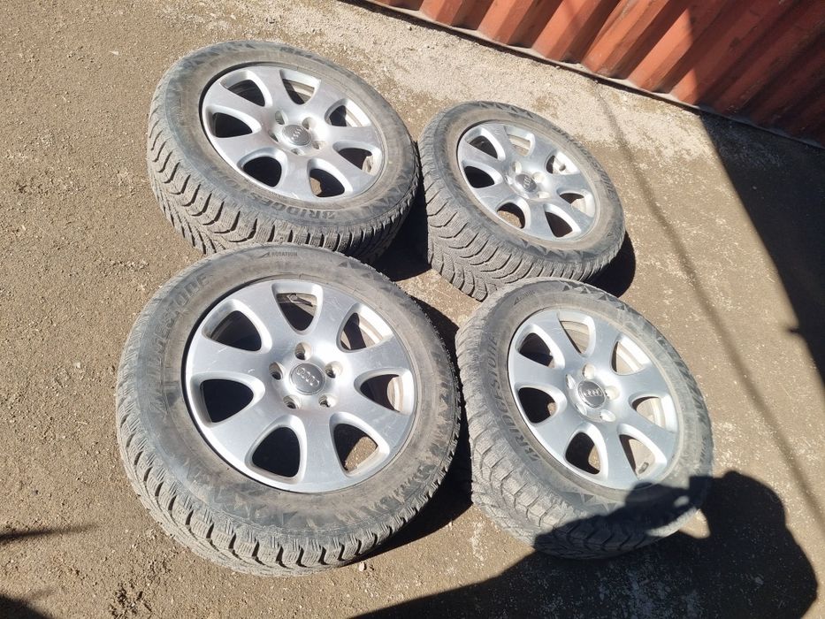 Диски r18 на Audi Q7.