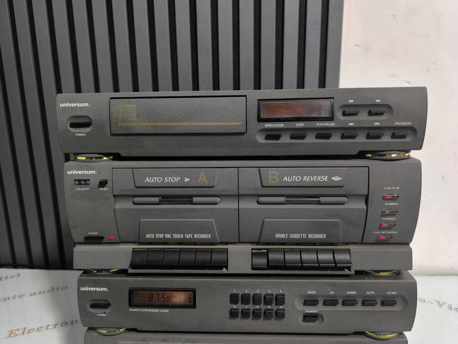 Sistem stereo Universum 1035 CD casete tuner equalizer karaoke
