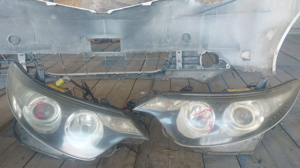 Фары на эстима превиа