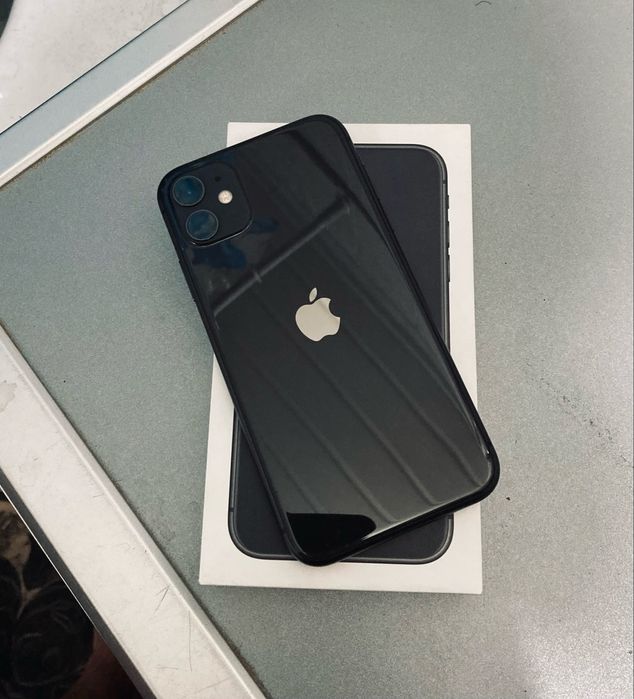 Продам айфон 11 128 гб