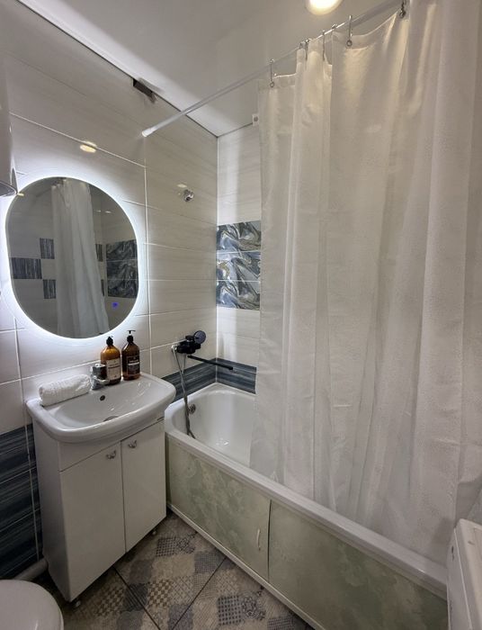 Сдаю кв 3 часа 5000 после ремонта