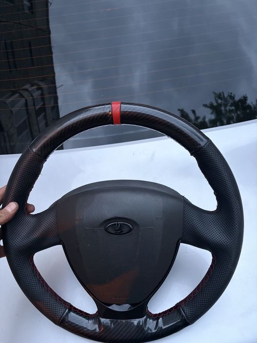 Продам руль приоры 2
