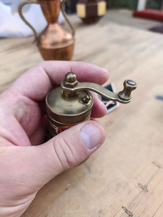 Мельничка латунный винтаж ретро