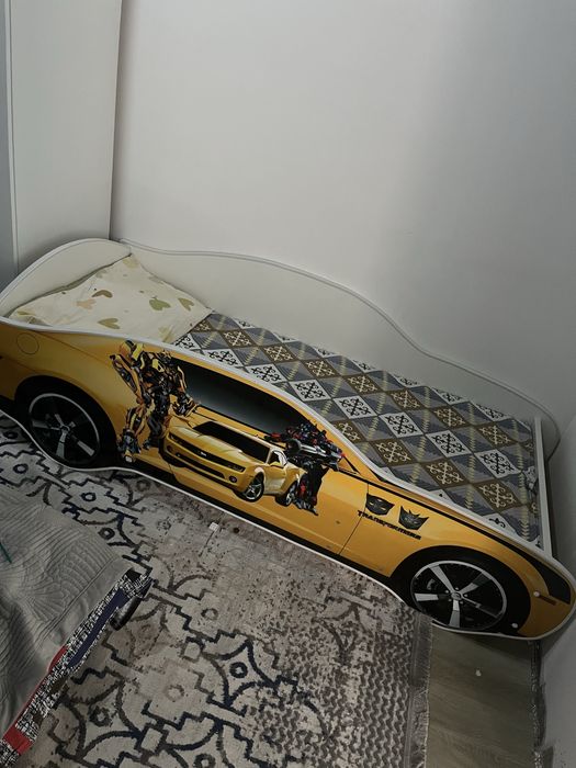 Продам кровать детскую