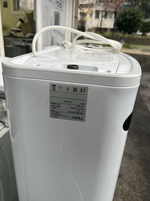 Бойлер Tesy висок клас с работещ  един от двата нагревателя