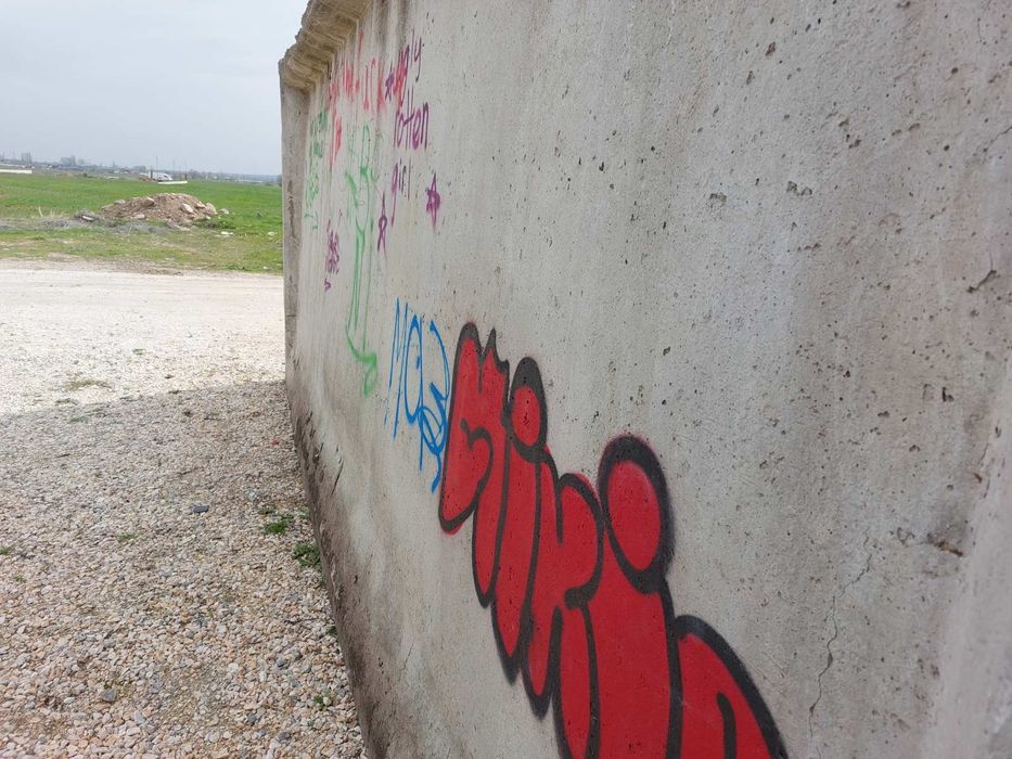 Продава  и Дава се гараж под наем 100лв