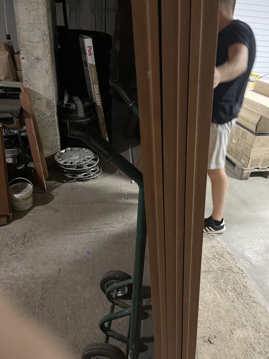 Продавам интериорни врати