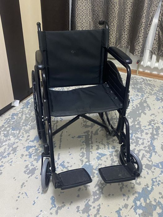 Инвалидная коляска