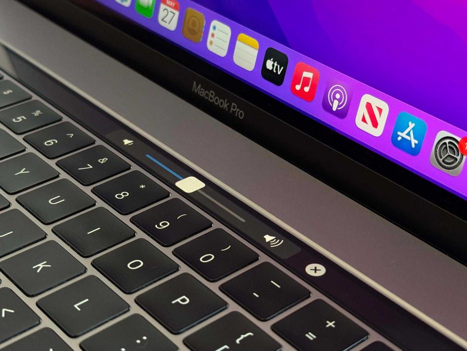Бартер! НОВ! Macbook Pro 15'' 2018 (3 Цикъла) macOS Monterey (macOS 12)