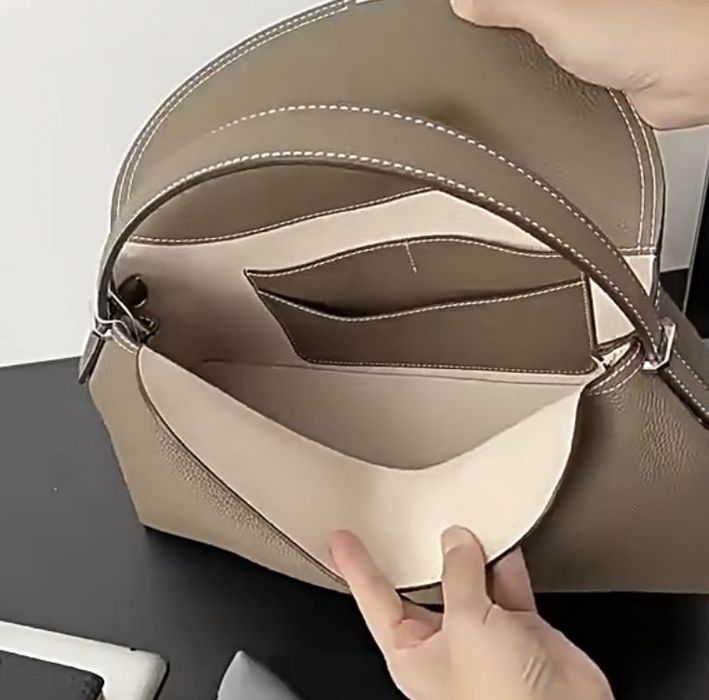 Toteme Tshape gray