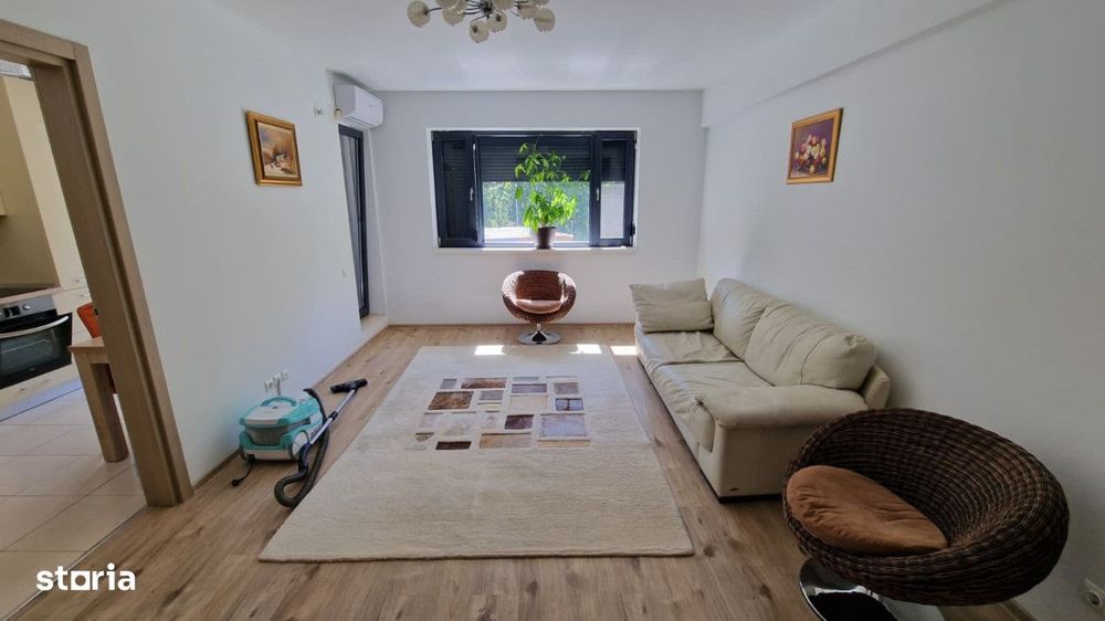 Inchiriere  apartament 3 camere Greenfield Baneasa