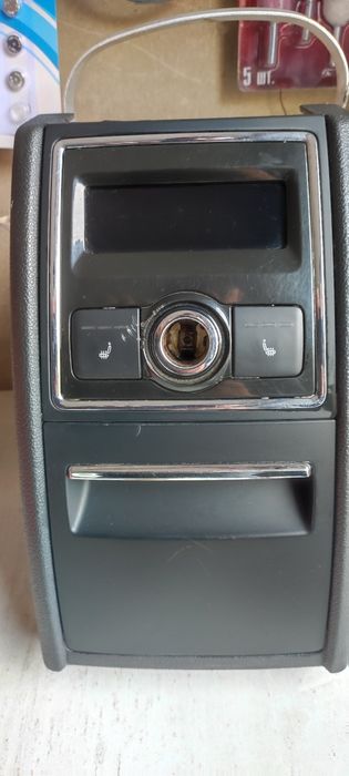 Продам заднюю панель