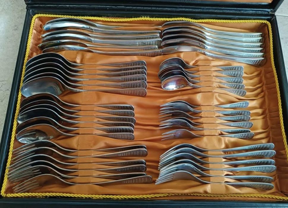 СОЦ Прибори за хранене