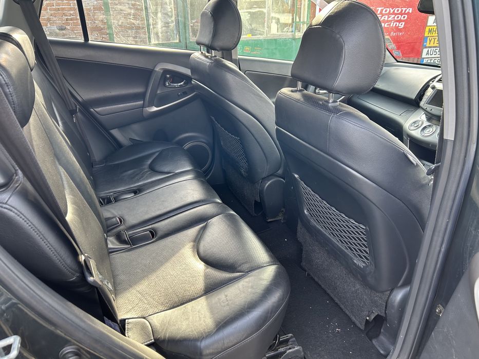 Toyota RAV4 Тойота Рав4 2.2 dcat 177 На части