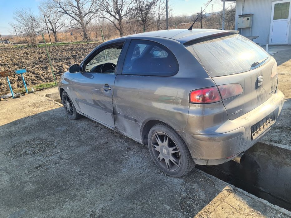 Сеат Ибиза 1.4,кубика,16V,75,к.с,бензин на части. Seat Ibiza.