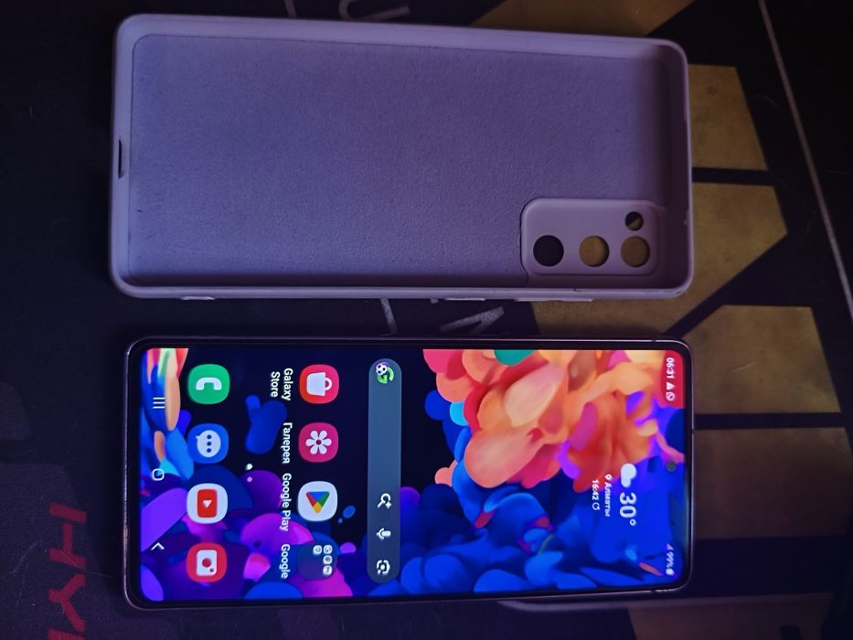 Samsung Galaxy S20FE новый