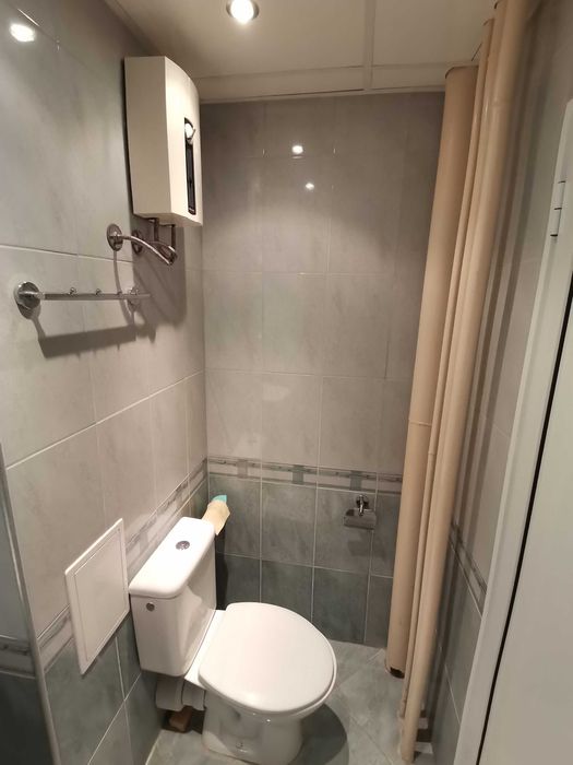 Дава се под наем Едностаен апартамент в Бургас, Славейков - 48 кв.м за 153 € - Снимка #4