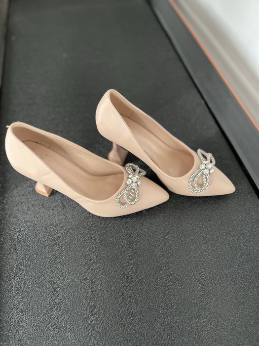 Продаю туфли в хорошем состоянии