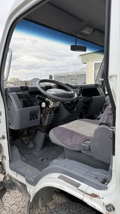 Mitsubishi Fuso Canter 2010