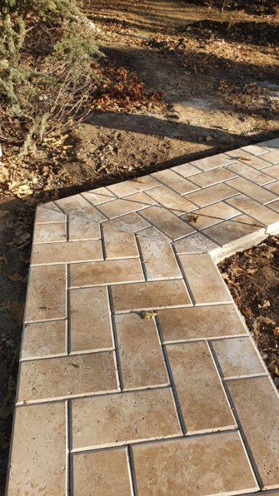 Travertin mat cu bizot