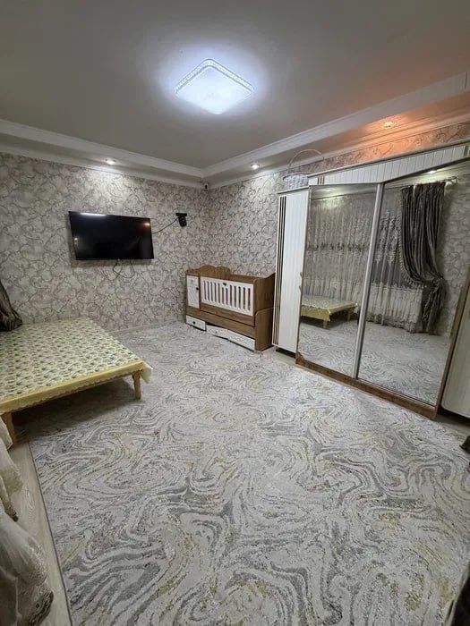 Юнусабад. 11. Мега.