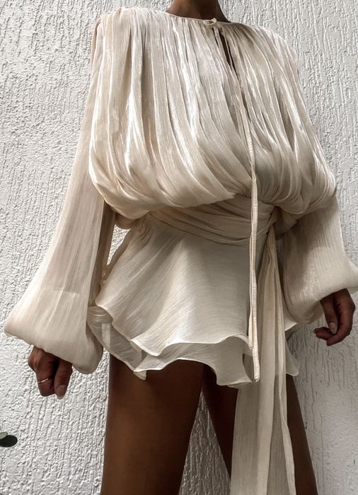 Рокля SHAILO в цвят шампанско