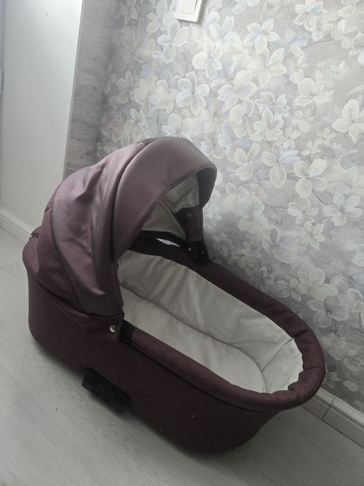 Коляска детская Польша