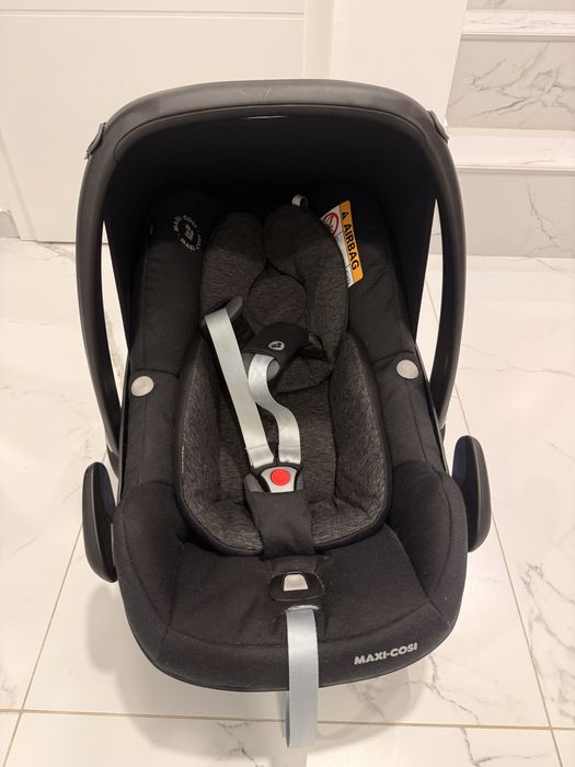 Scoica Auto Maxi Cosi Pebble Pro I-Size ESSENTIAL BLACK
