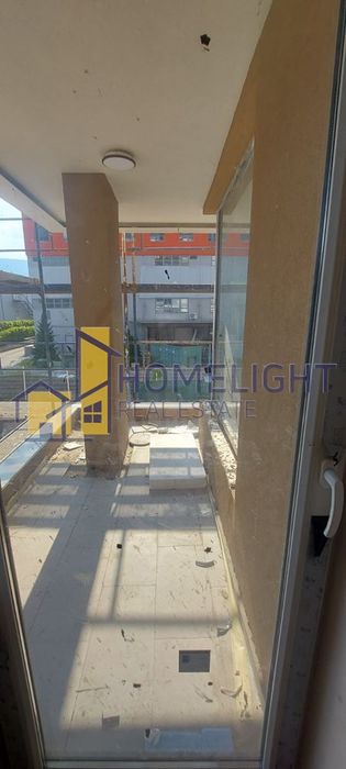 Двустаен апартамент в кв. Младост 4