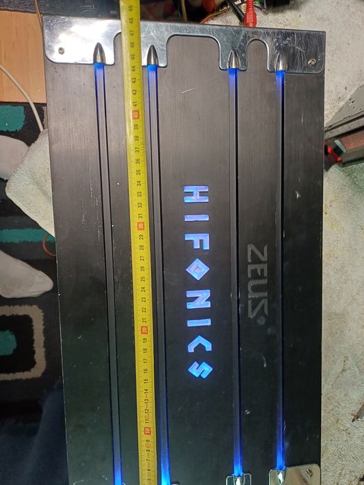 Hifonics ZXI 9000 450w x 2 la 4 ohmi rms amplificator auto subwoofer