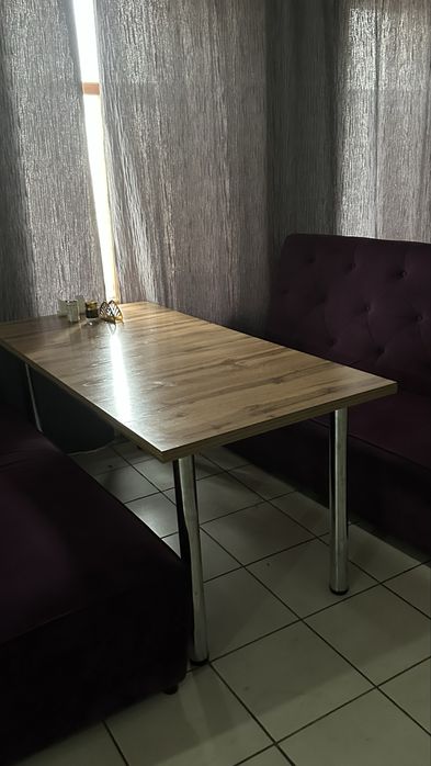 Мебель и прочие вещи кафе