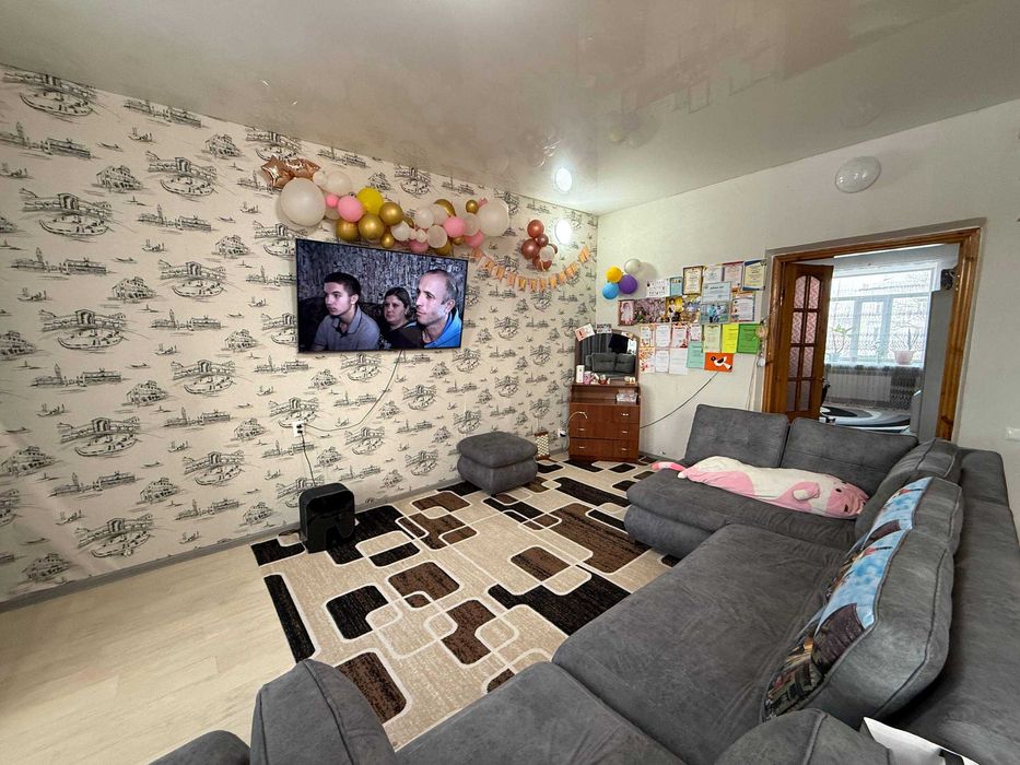 # 2 комнатная квартира студия болгарского типа на Востоке