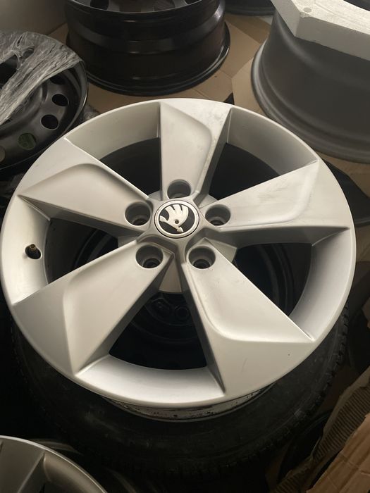 4бр. Оригинални джанти Skoda 16'' 7J ET 45